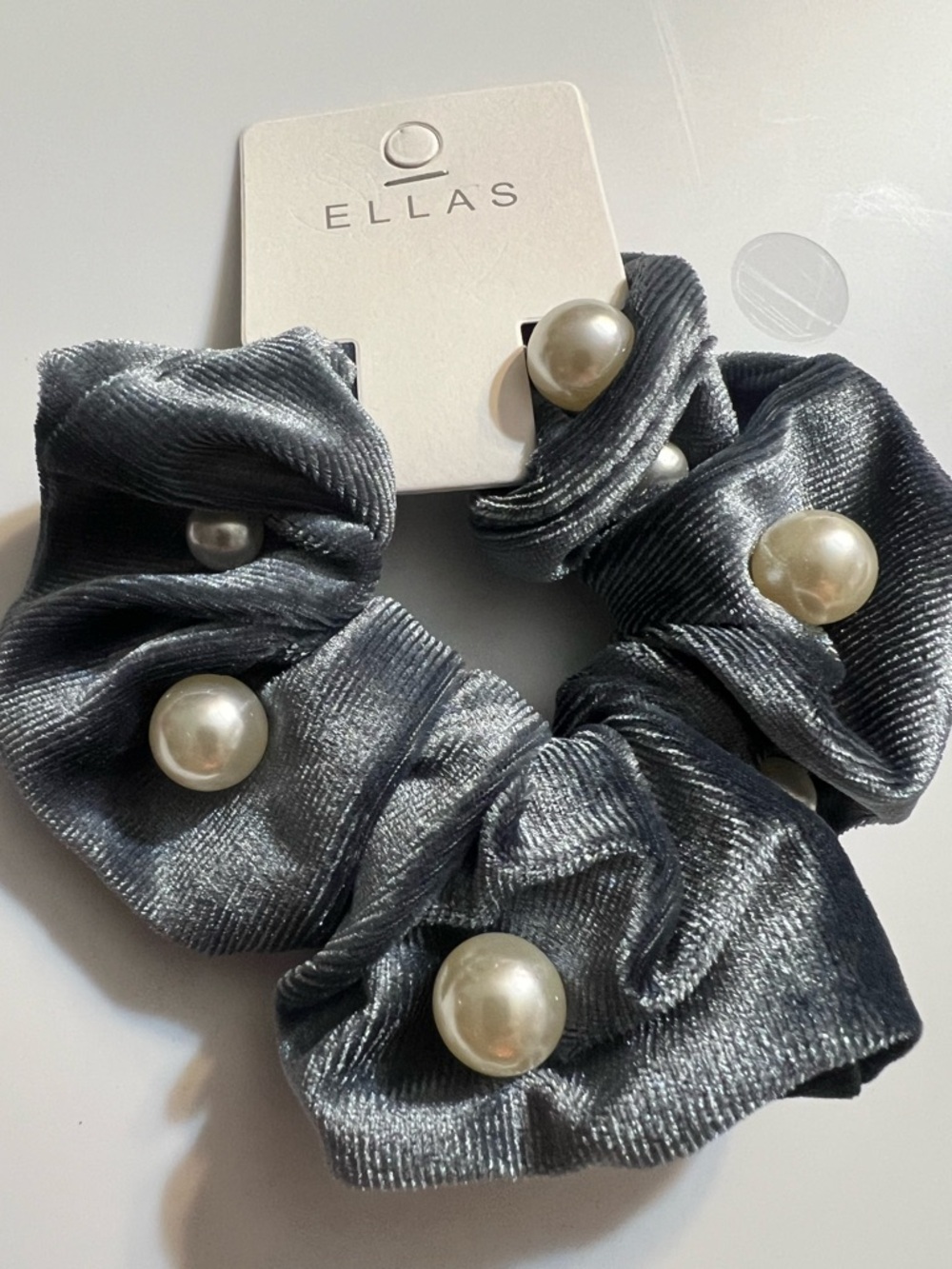Ellas Faux Pearl-Accent Hair Scrunchie 3 Piece Set - Navy, Grey, Champagne NWT - Picture 3 of 4